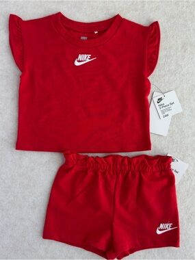Nike Baby Girls 2PC Shorts Set University Red Flutter Sleeve Outfit 24M NWT NEW